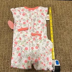 SWIGGLES NIGHT ONESIE SIZE 6-9 months